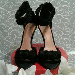 Vince Camuto - Wonder